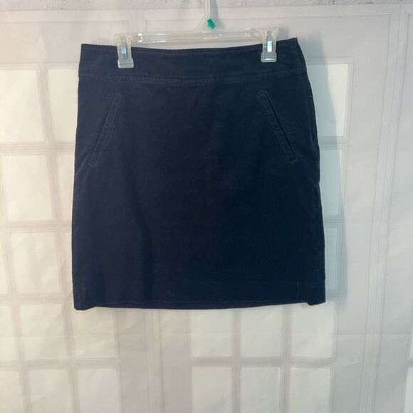 Talbots Dresses & Skirts - Talbots navy blue mini corduroy skirt size 6